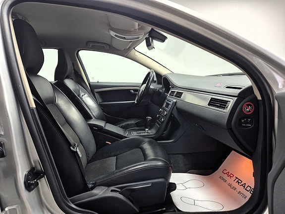 Volvo V70 17 of 21