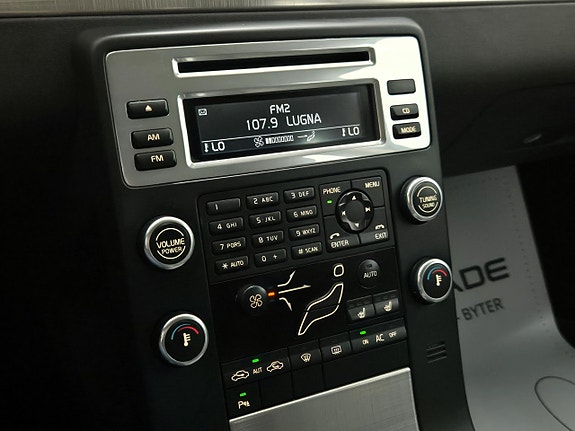 Volvo V70 14 of 21