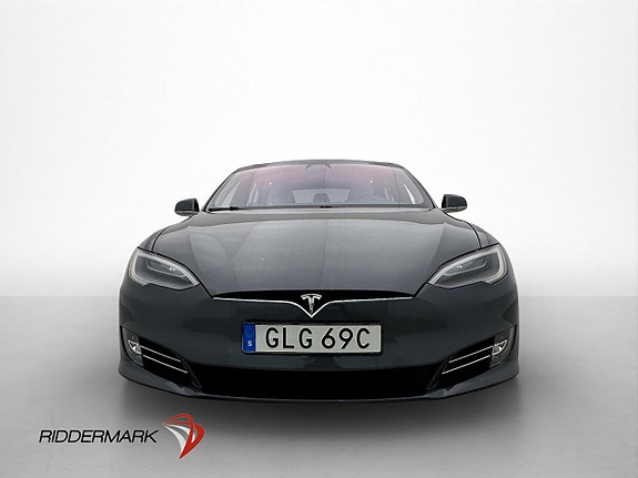 Tesla Model S 3 of 29