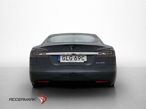 Tesla Model S 8 of 29