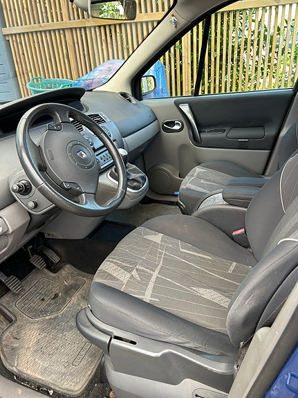 Renault Scenic II 4 of 5