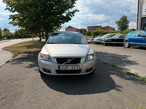 Volvo V50 5 of 11