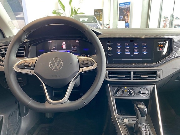 Volkswagen Polo 3 of 7