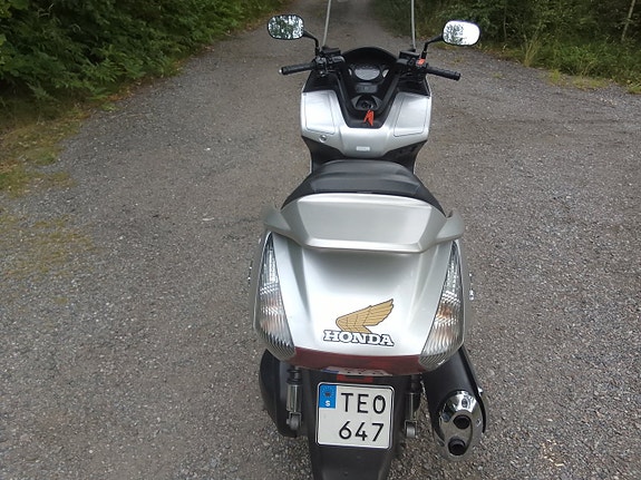 Honda Silwerwing FJS600 OBS 2800 Mil 7 of 7