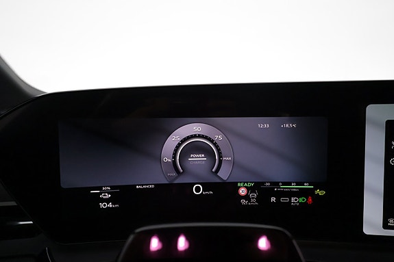 Audi Q6 e-tron 10 of 18