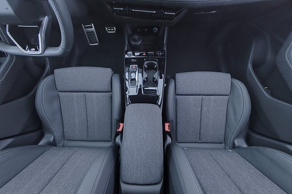 Audi Q6 e-tron 8 of 18