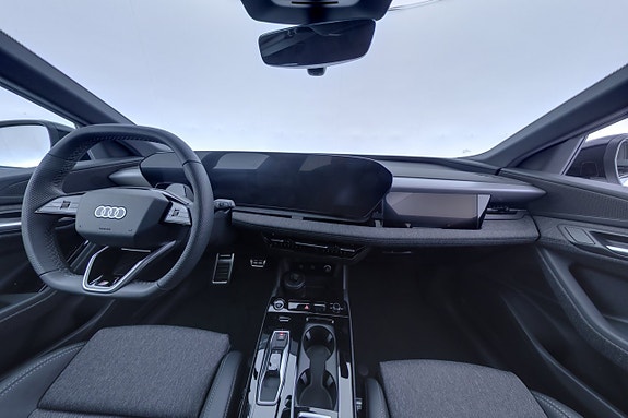 Audi Q6 e-tron 7 of 18