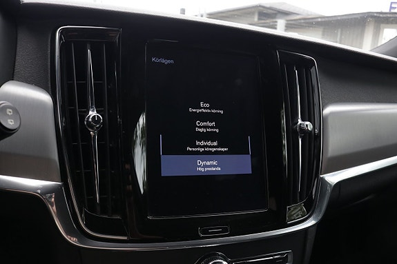 Volvo V90 10 of 21