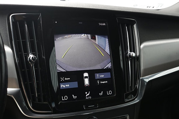 Volvo V90 9 of 21