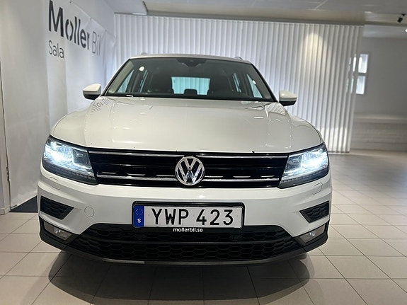 Volkswagen Tiguan 2 of 20