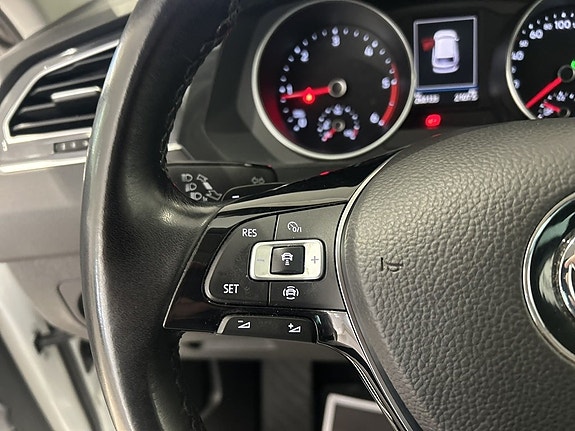 Volkswagen Tiguan 20 of 20