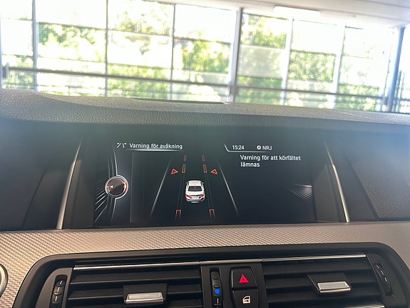 BMW 520d 21 of 26