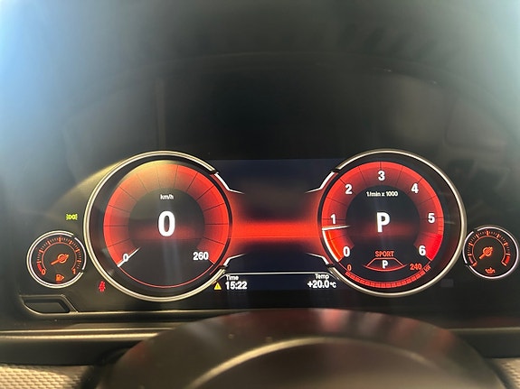BMW 520d 16 of 26