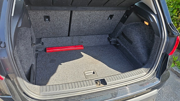 Seat Arona 4 of 8