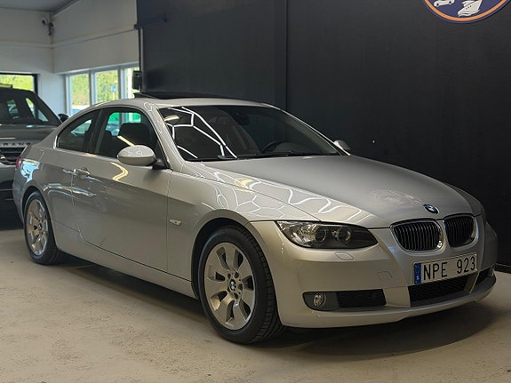 BMW 325i 3 of 25