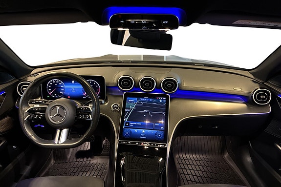 Mercedes-Benz C200 10 of 30