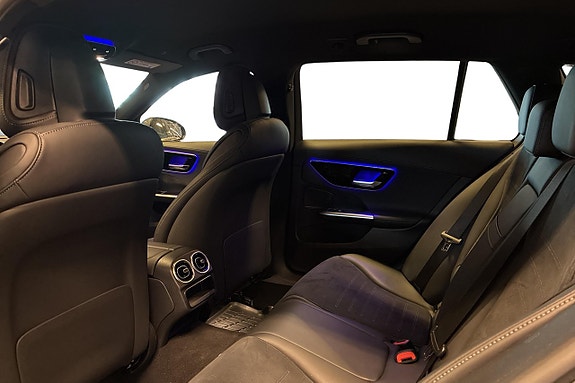 Mercedes-Benz C200 15 of 30