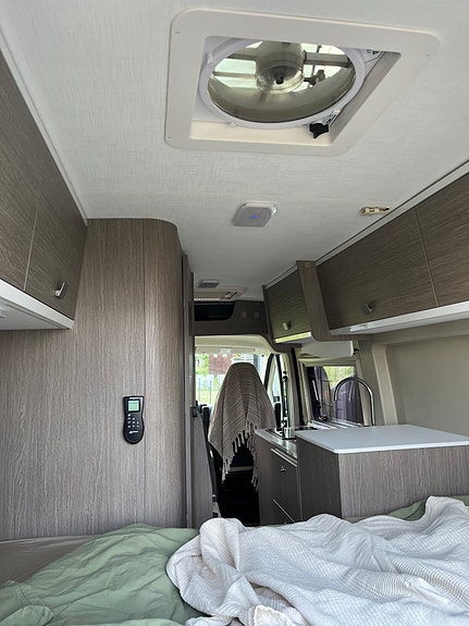 Chausson v594 4 of 11