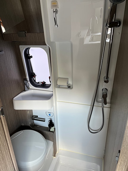 Chausson v594 7 of 11