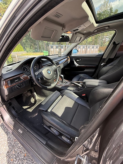 BMW 335d 10 of 11
