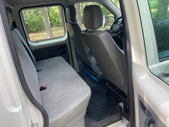 Volkswagen Transporter 7 of 12