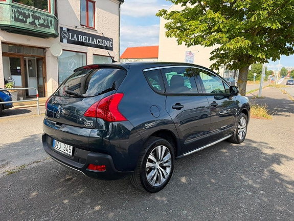 Peugeot 3008 10 of 11