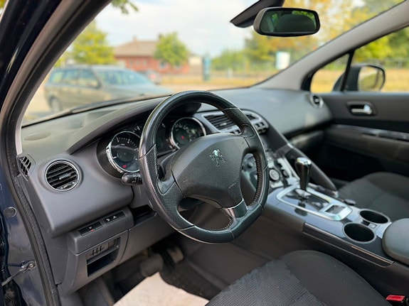 Peugeot 3008 6 of 11