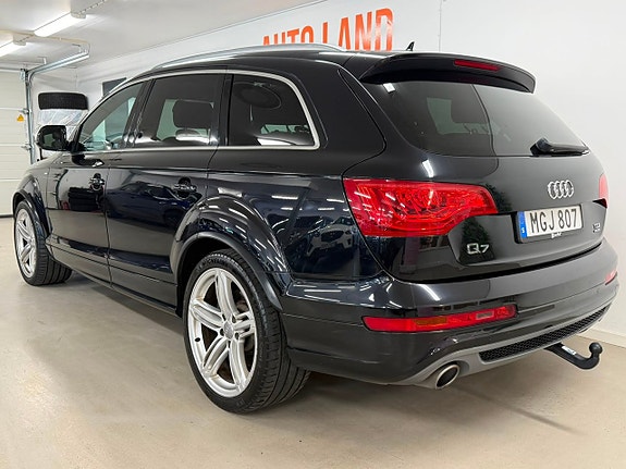 Audi Q7 5 of 29