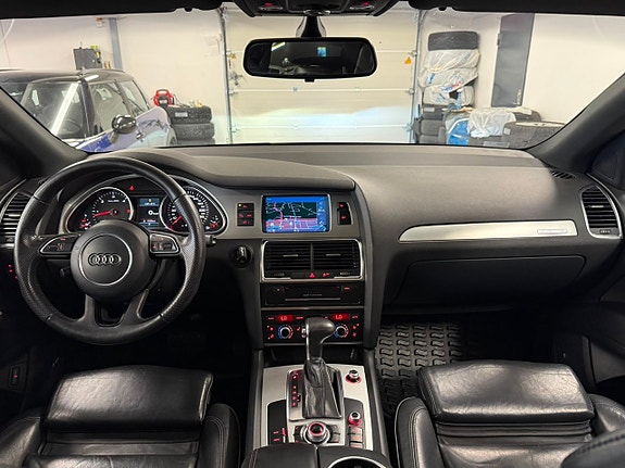 Audi Q7 20 of 29