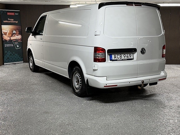 Volkswagen Transporter 5 of 16