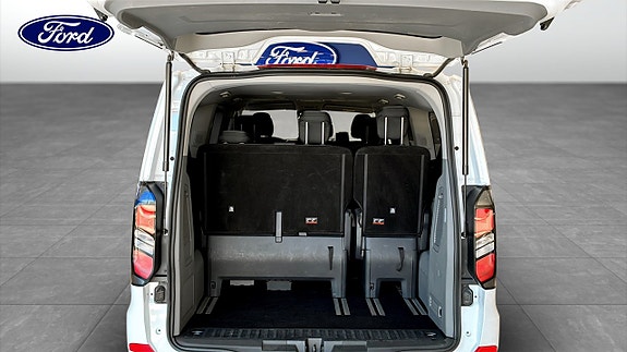 Ford Custom Tourneo 10 of 12