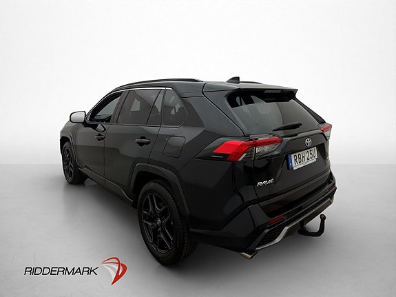 Toyota RAV4 5 of 30