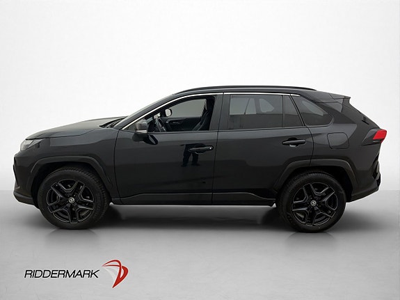 Toyota RAV4 4 of 30