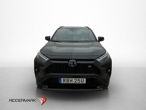 Toyota RAV4 2 of 30