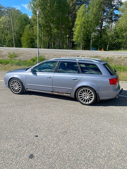 Audi A4 2 of 8