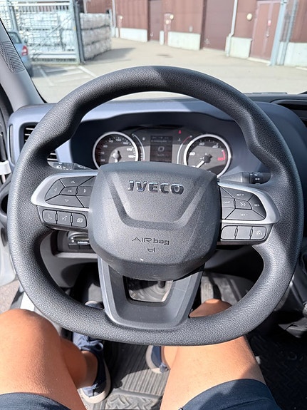 Iveco Daily 8 of 13