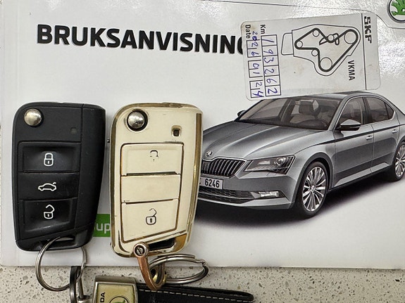 Skoda Superb 17 of 18