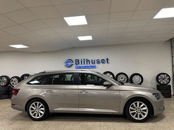 Skoda Superb 2 of 18