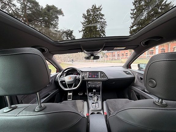 Seat Leon 8 of 9