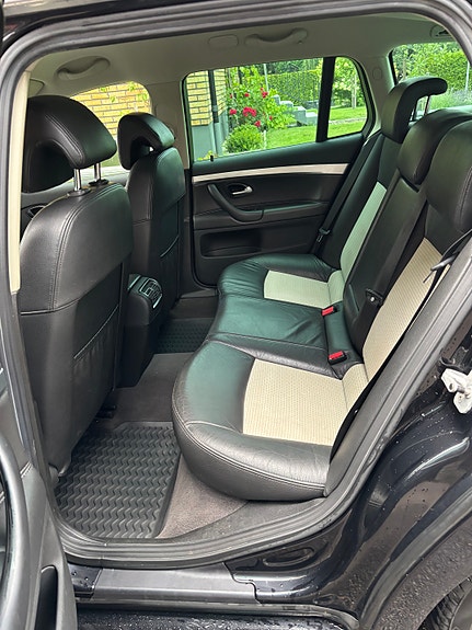 Saab 9-3 8 of 8
