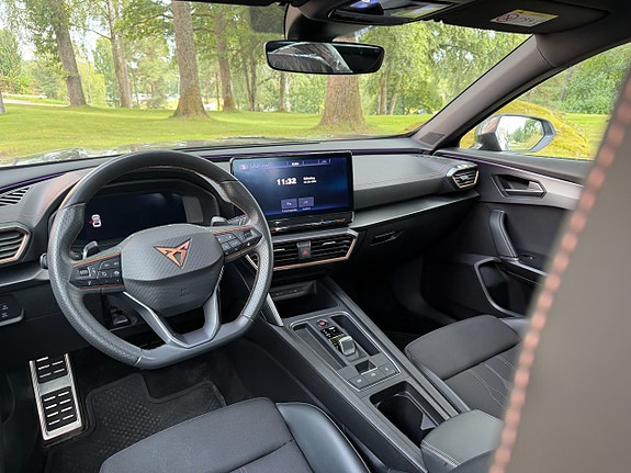 Cupra Formentor e-HYBRID 7 of 13