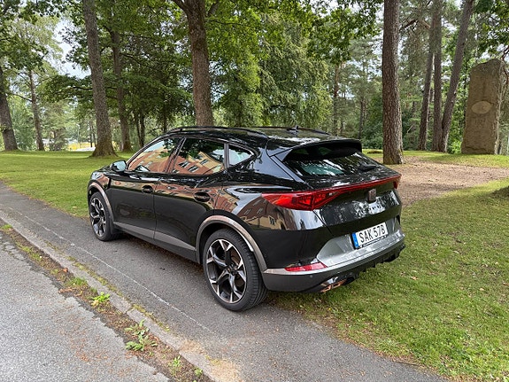 Cupra Formentor e-HYBRID 5 of 13