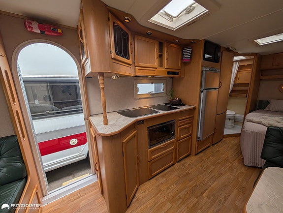Kabe ROYAL 720 GXL KS *Rymligt kök / Skinn / Mittdinett 10 of 21