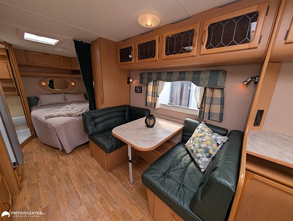 Kabe ROYAL 720 GXL KS *Rymligt kök / Skinn / Mittdinett 9 of 21