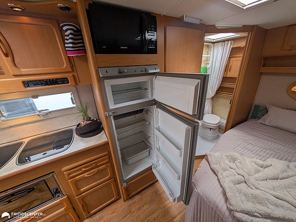Kabe ROYAL 720 GXL KS *Rymligt kök / Skinn / Mittdinett 13 of 21