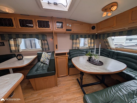 Kabe ROYAL 720 GXL KS *Rymligt kök / Skinn / Mittdinett 8 of 21