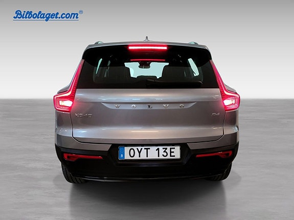 Volvo XC40 9 of 12