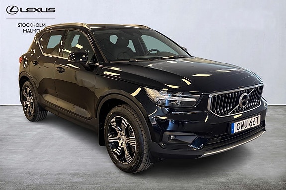 Volvo XC40 17 of 21