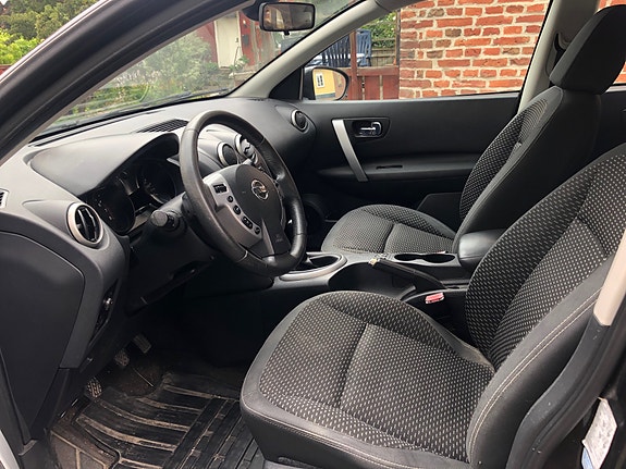Nissan Qashqai 3 of 6