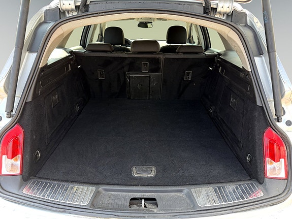 Opel Insignia 12 of 12
